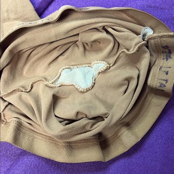 MondorSkating Or Dance Footed Tights Light Tan 80D NWOP A/XL - Picture 3 of 7